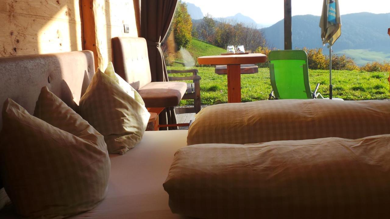 Albergo Gasthof Zur Krone Laion Bagian luar foto