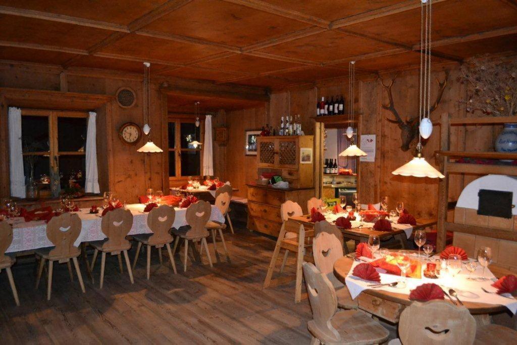 Albergo Gasthof Zur Krone Laion Bagian luar foto