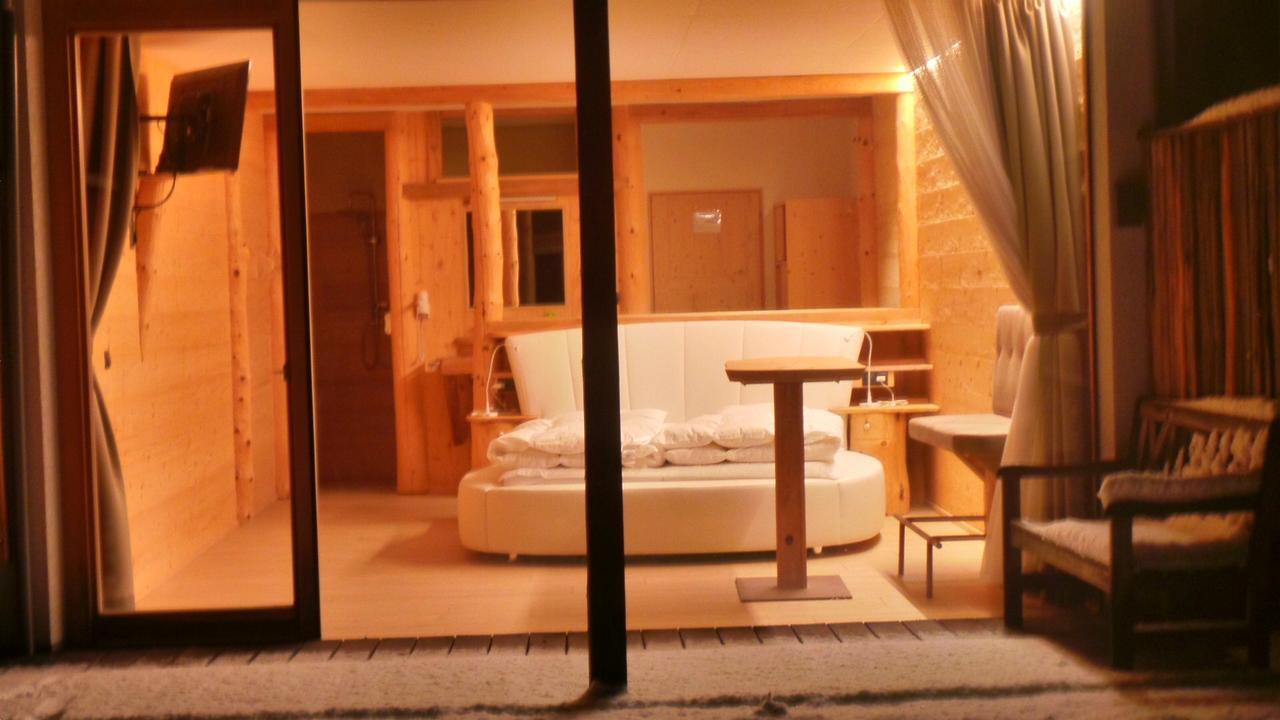 Albergo Gasthof Zur Krone Laion Bagian luar foto